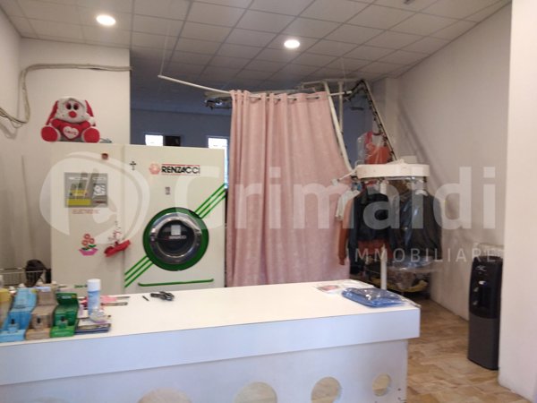 negozio in vendita a Cinisello Balsamo