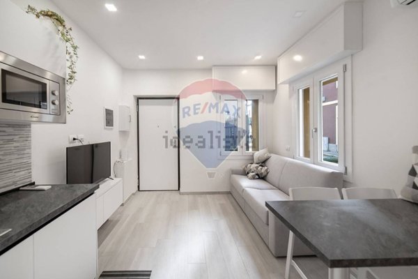 casa indipendente in vendita a Cinisello Balsamo