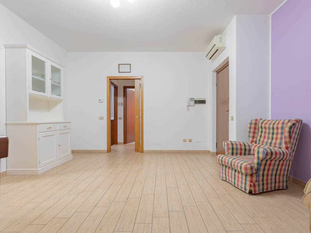 appartamento in vendita a Cinisello Balsamo in zona Robecco