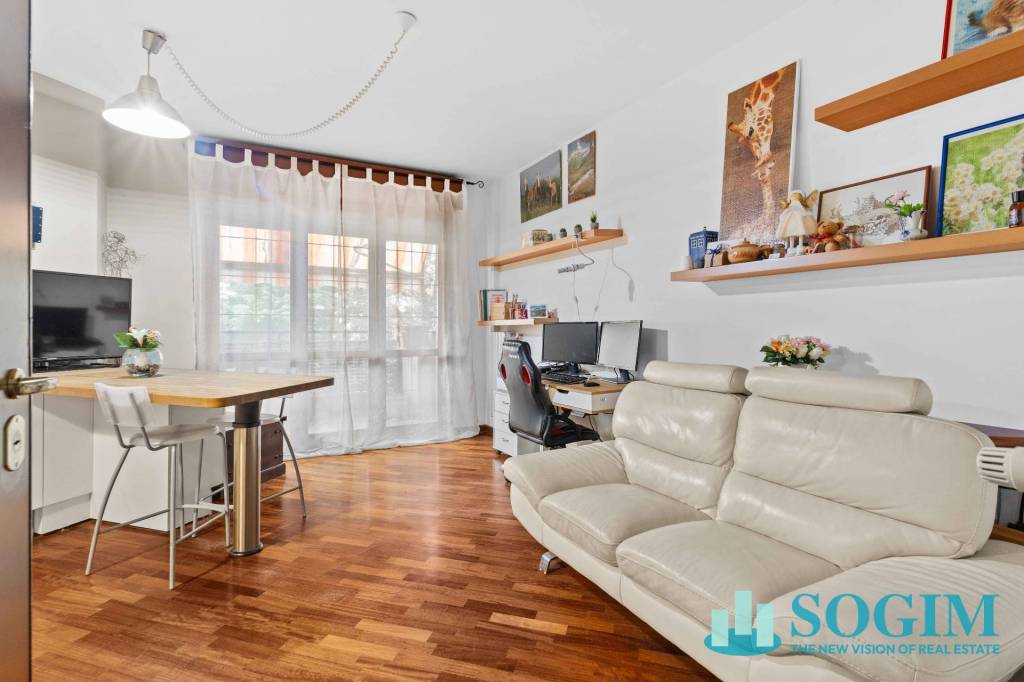 appartamento in vendita a Cinisello Balsamo in zona Robecco