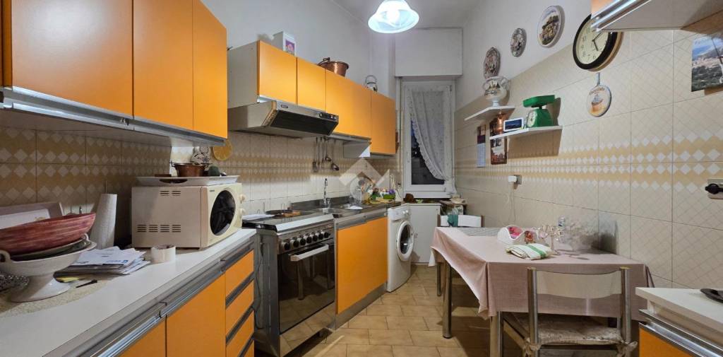 appartamento in vendita a Cinisello Balsamo in zona Crocetta