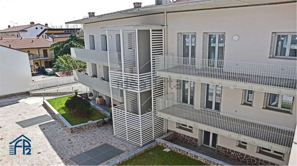 casa indipendente in vendita a Cinisello Balsamo