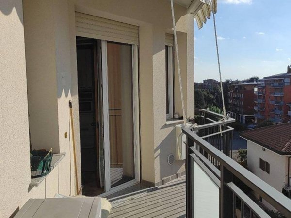 appartamento in vendita a Cinisello Balsamo in zona Robecco