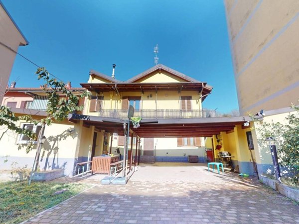 casa indipendente in vendita a Cinisello Balsamo