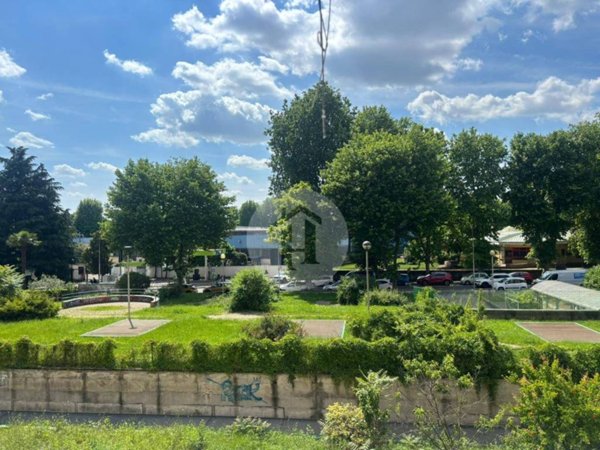 appartamento in vendita a Cinisello Balsamo in zona Robecco