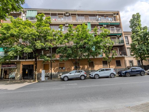 appartamento in vendita a Cinisello Balsamo in zona Robecco