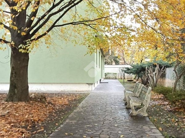 appartamento in vendita a Cinisello Balsamo in zona Robecco