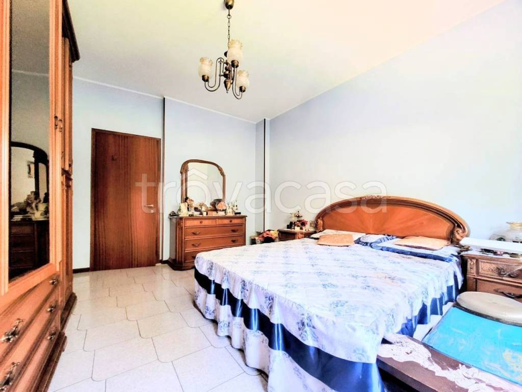 appartamento in vendita a Cinisello Balsamo in zona Campo dei Fiori