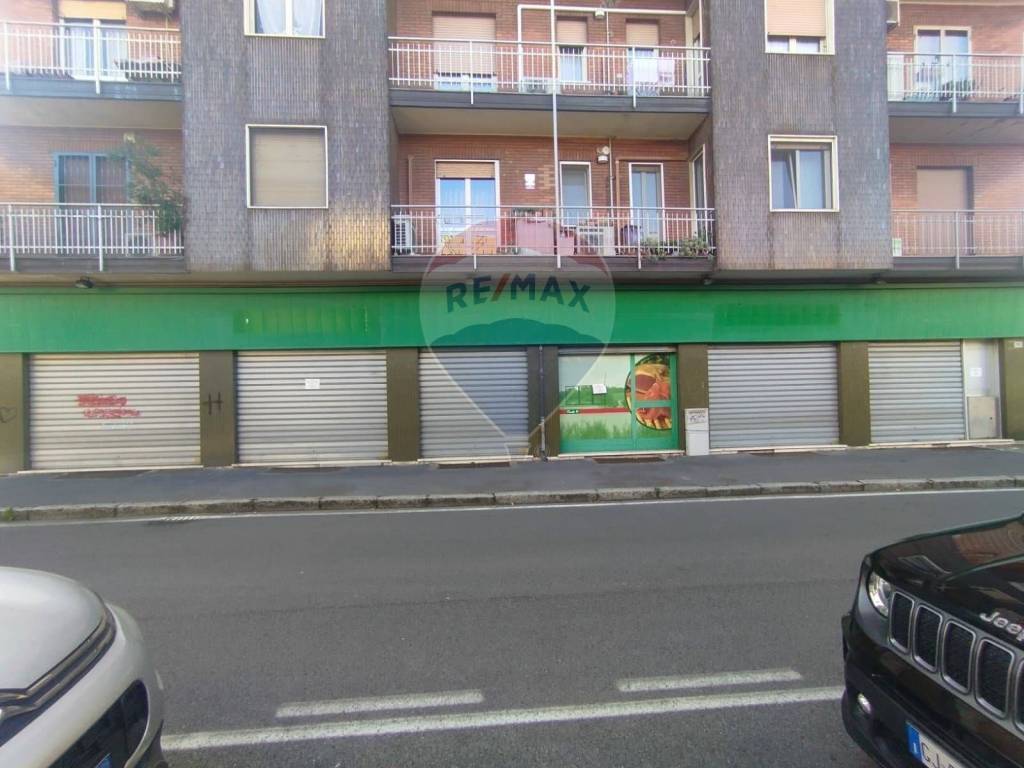 negozio in vendita a Cinisello Balsamo