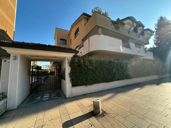 appartamento in vendita a Cinisello Balsamo