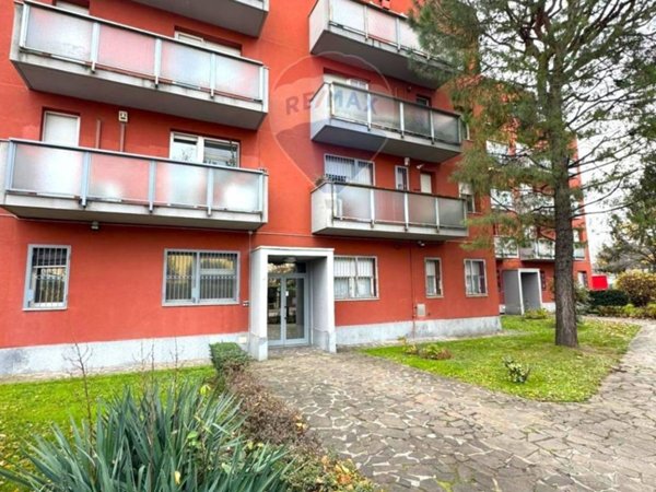 appartamento in vendita a Cinisello Balsamo in zona Robecco