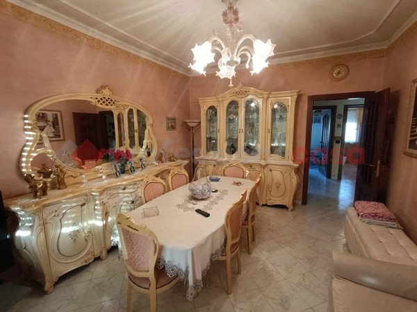appartamento in vendita a Cinisello Balsamo in zona Sant'Eusebio
