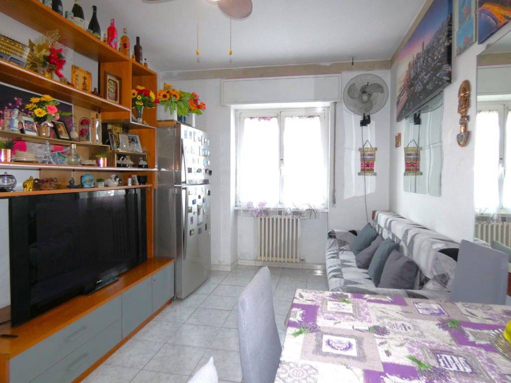 appartamento in vendita a Cinisello Balsamo in zona Robecco