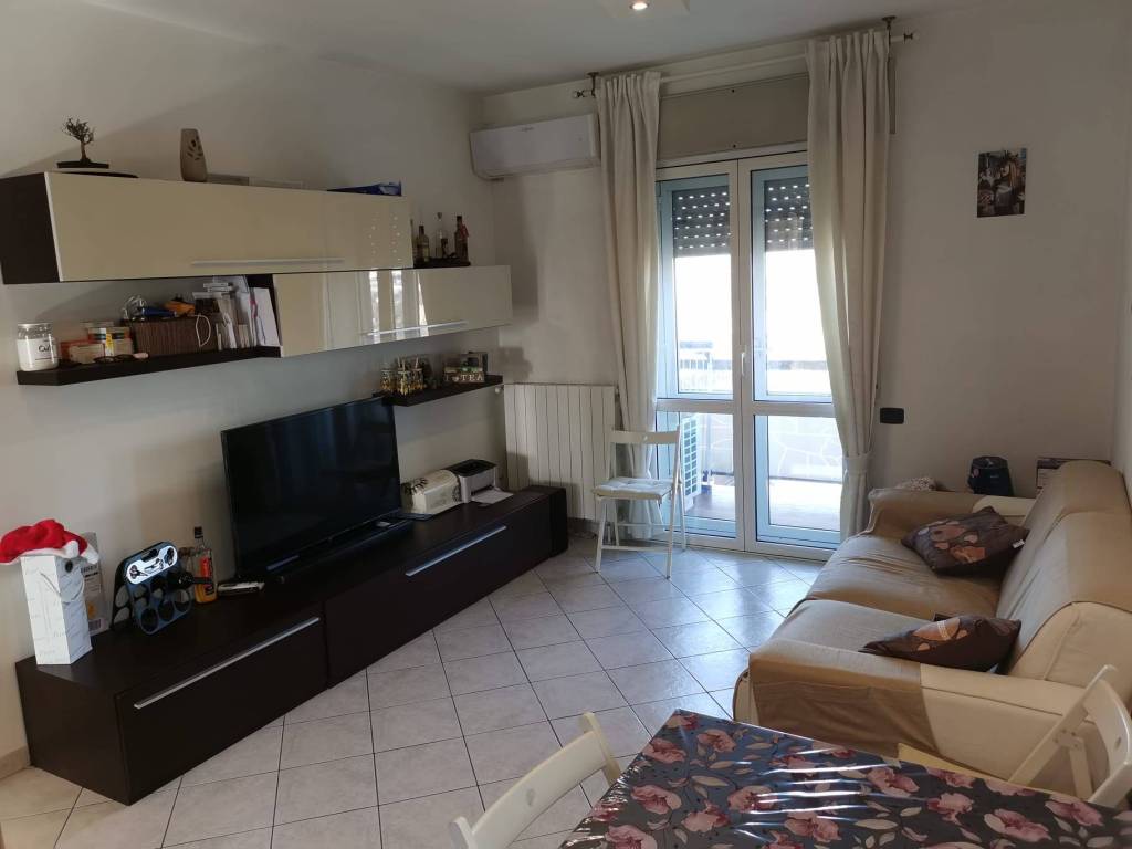 appartamento in vendita a Cinisello Balsamo in zona Robecco