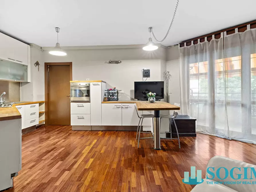 appartamento in vendita a Cinisello Balsamo in zona Robecco