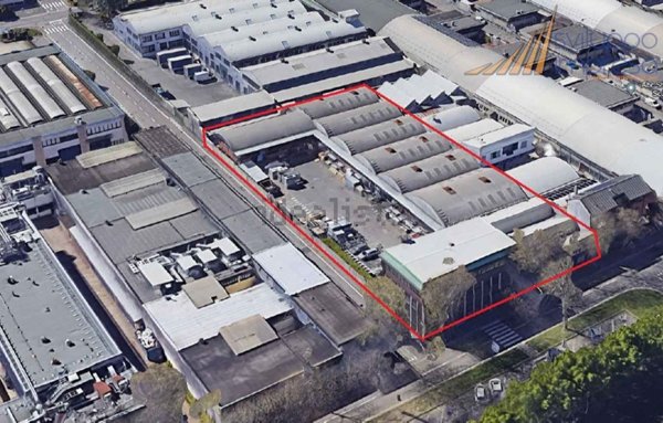 capannone in vendita a Cinisello Balsamo