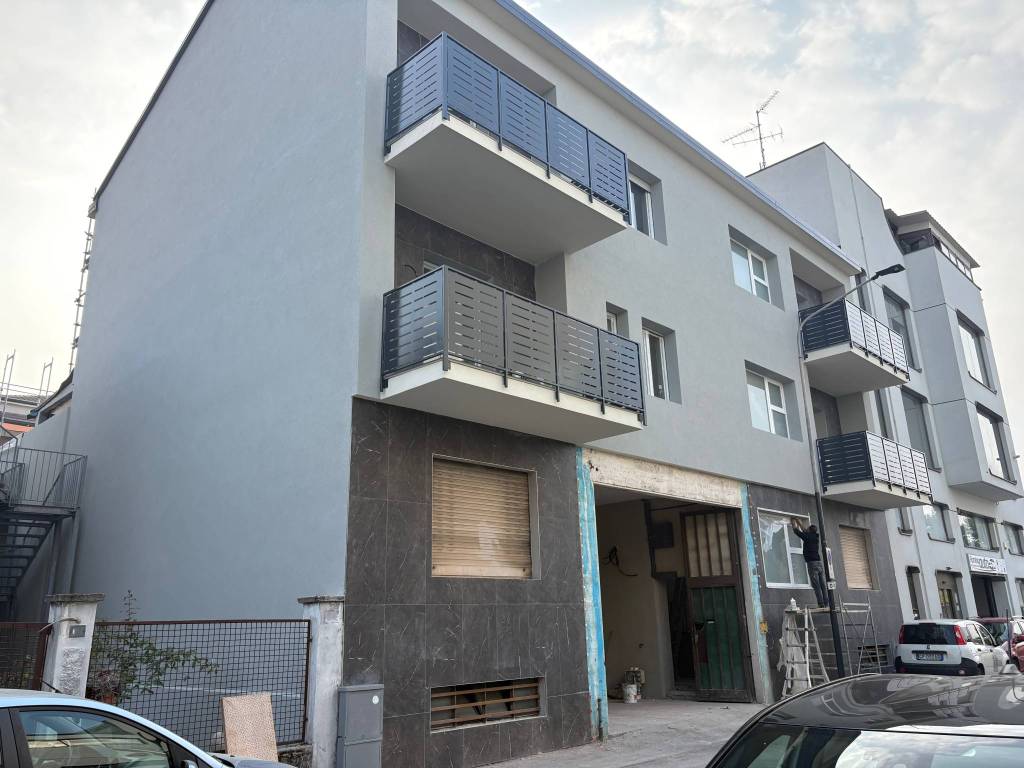 appartamento in vendita a Cinisello Balsamo in zona Robecco