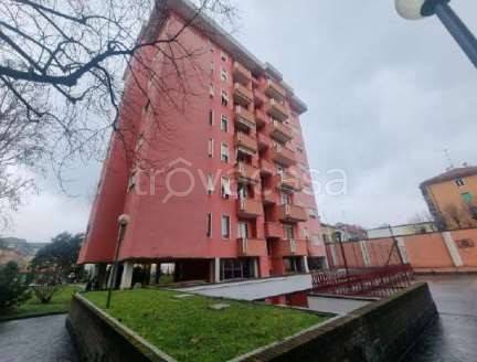 negozio in vendita a Cinisello Balsamo