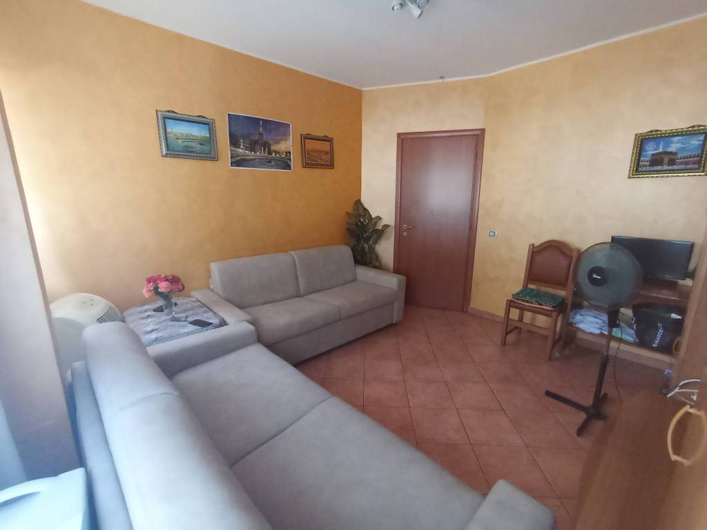 appartamento in vendita a Cinisello Balsamo in zona Robecco