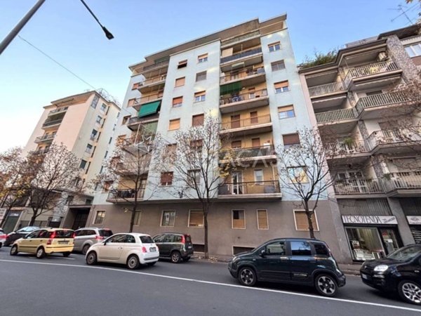 appartamento in vendita a Cinisello Balsamo in zona Robecco