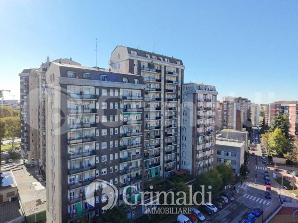 appartamento in vendita a Cinisello Balsamo in zona Robecco