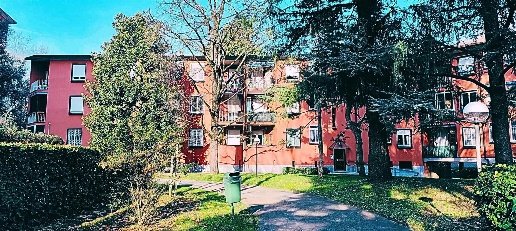 appartamento in vendita a Cinisello Balsamo in zona Campo dei Fiori