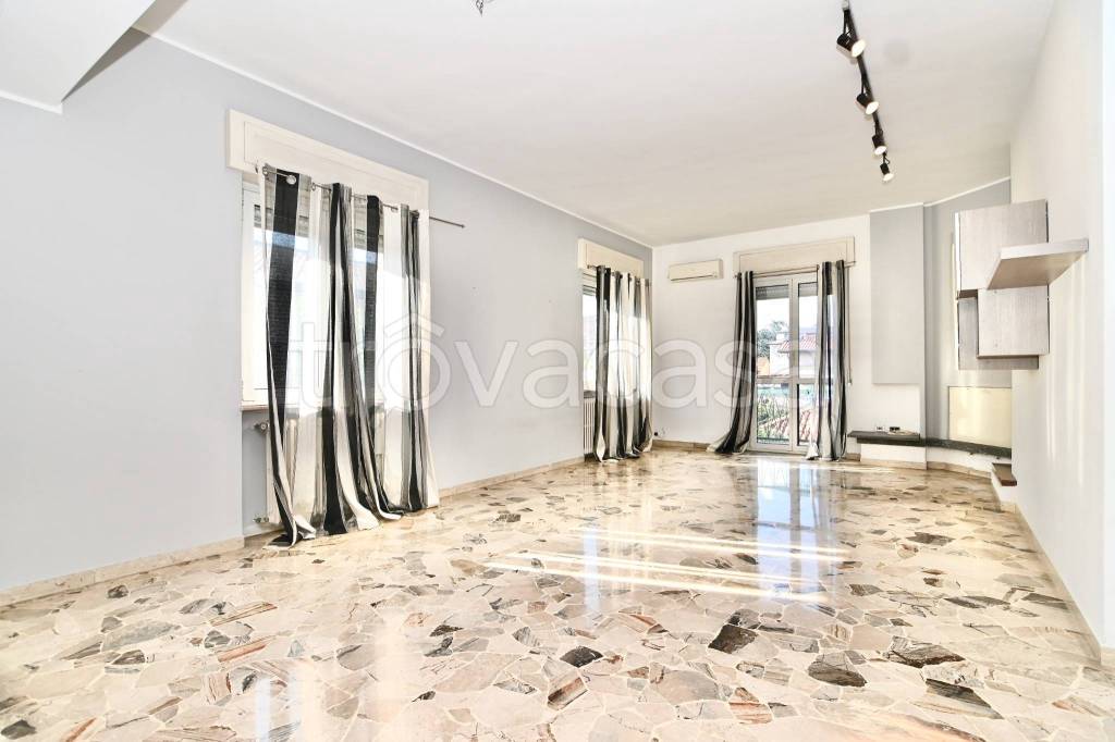 appartamento in vendita a Cinisello Balsamo