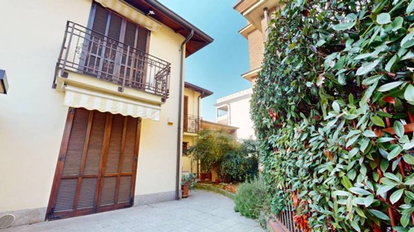 casa indipendente in vendita a Cinisello Balsamo