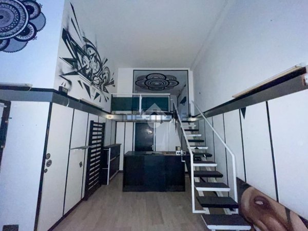 negozio in vendita a Cinisello Balsamo