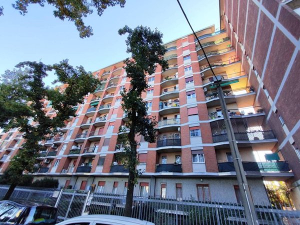 appartamento in vendita a Cinisello Balsamo in zona Robecco