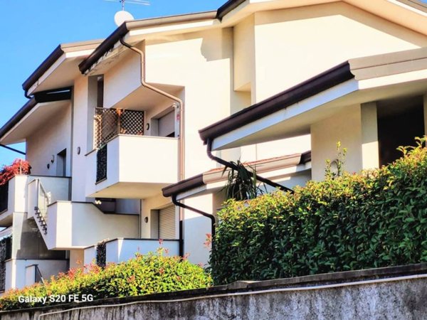 appartamento in vendita a Cinisello Balsamo in zona Robecco