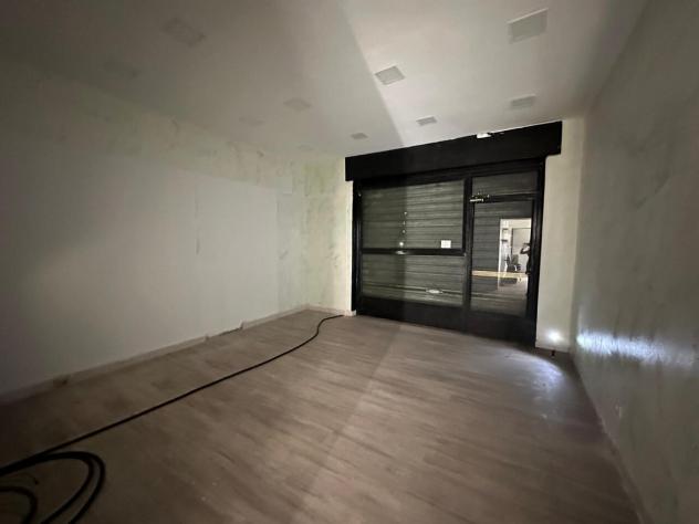 negozio in vendita a Cinisello Balsamo