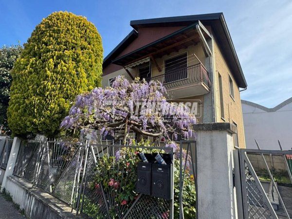 casa indipendente in vendita a Cinisello Balsamo