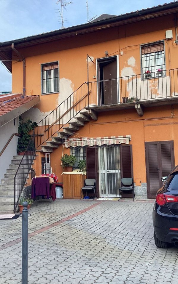 appartamento in vendita a Cinisello Balsamo in zona Robecco