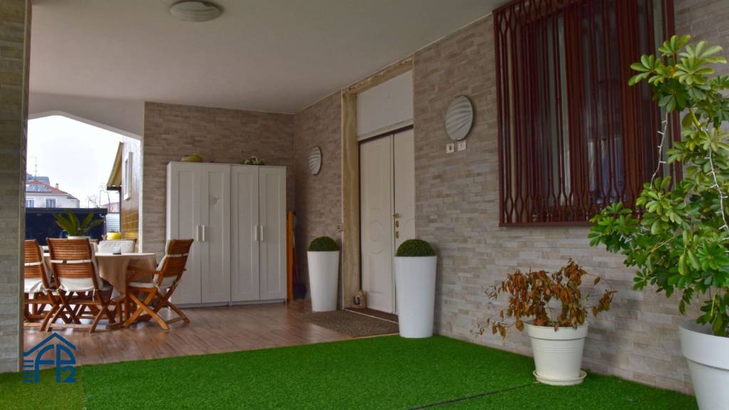 casa indipendente in vendita a Cinisello Balsamo