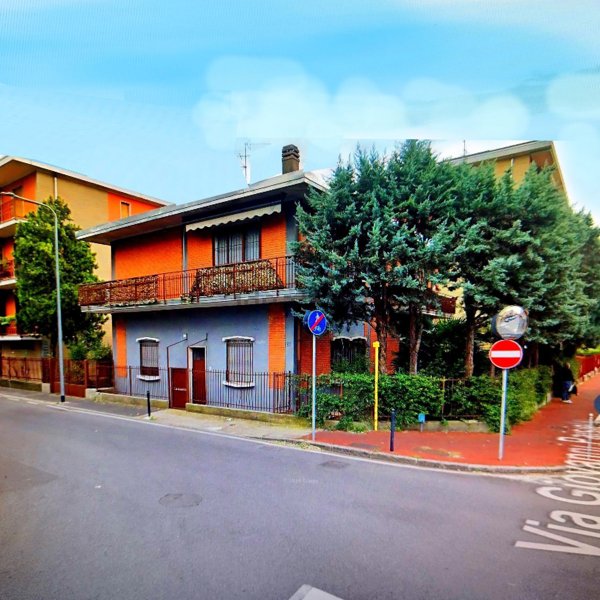 casa indipendente in vendita a Cinisello Balsamo