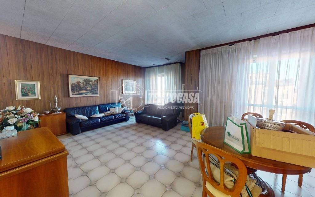 appartamento in vendita a Cinisello Balsamo in zona Robecco