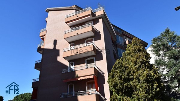 appartamento in vendita a Cinisello Balsamo in zona Villa Rachele