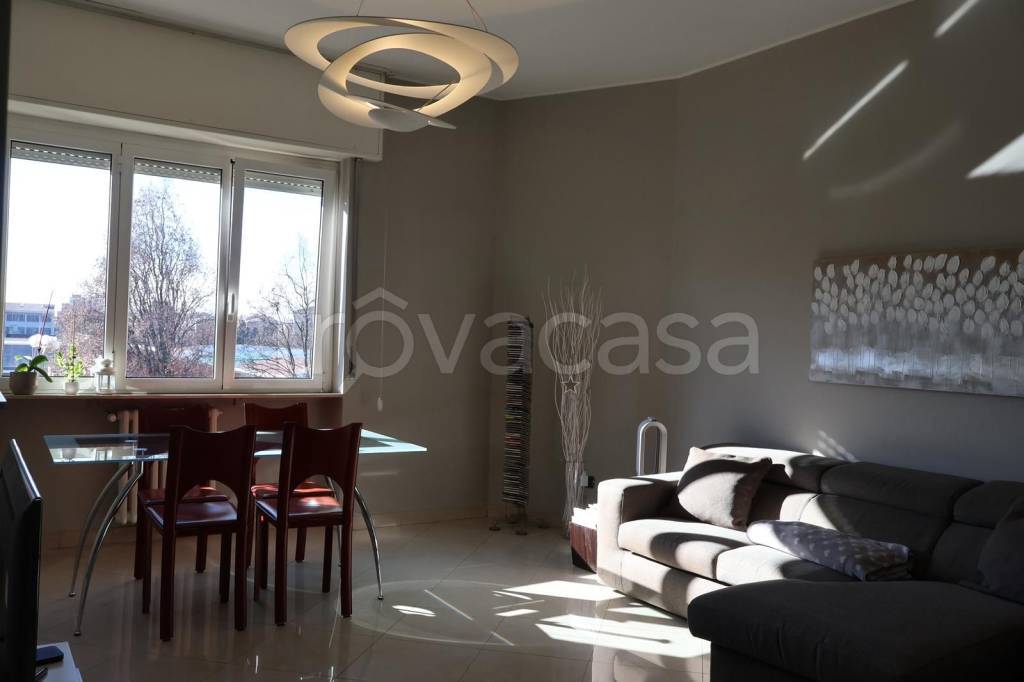 appartamento in vendita a Cinisello Balsamo