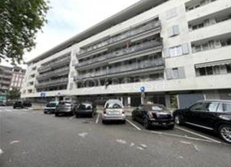 appartamento in vendita a Cinisello Balsamo in zona Robecco