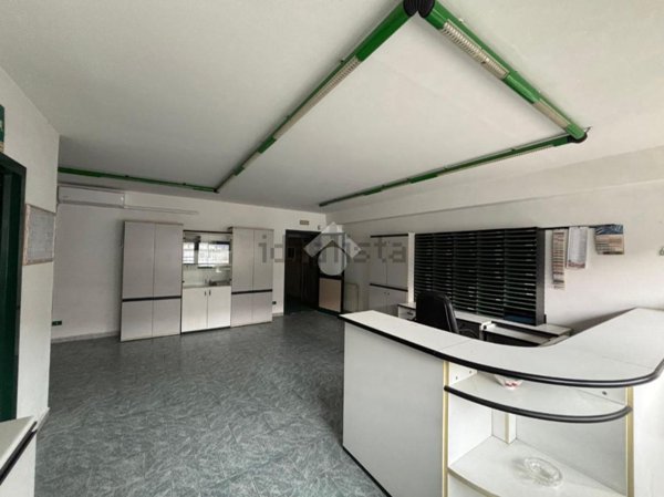 capannone in vendita a Cinisello Balsamo