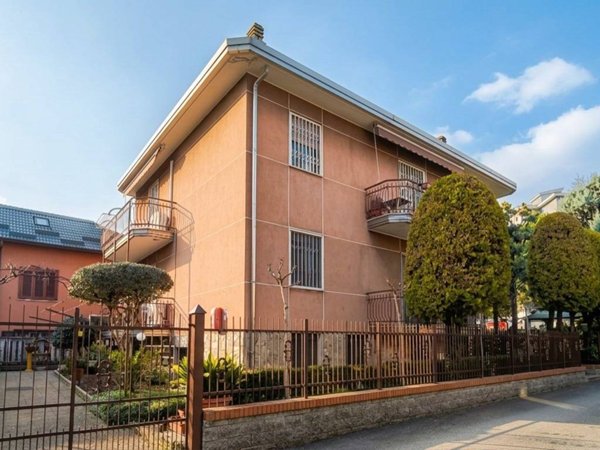 casa indipendente in vendita a Cinisello Balsamo