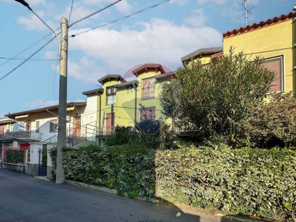 casa indipendente in vendita a Cinisello Balsamo