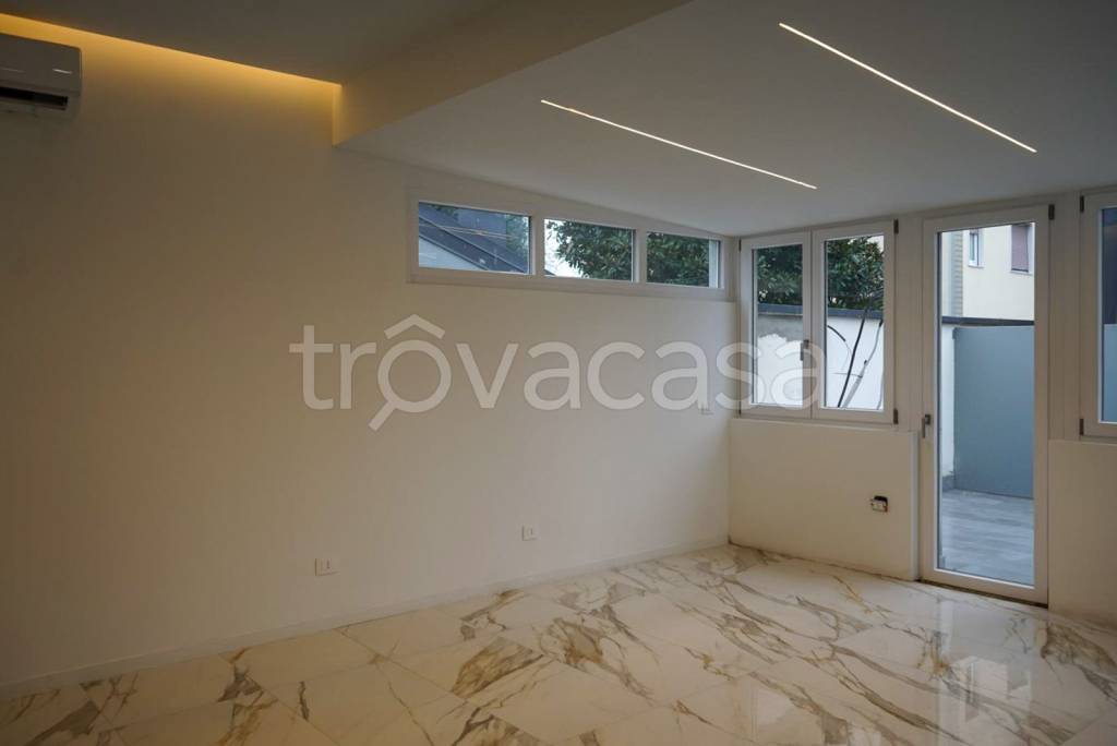 appartamento in vendita a Cinisello Balsamo in zona Bettola