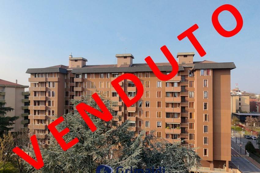 appartamento in vendita a Cinisello Balsamo in zona Robecco