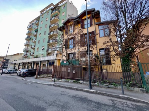 casa indipendente in vendita a Cinisello Balsamo