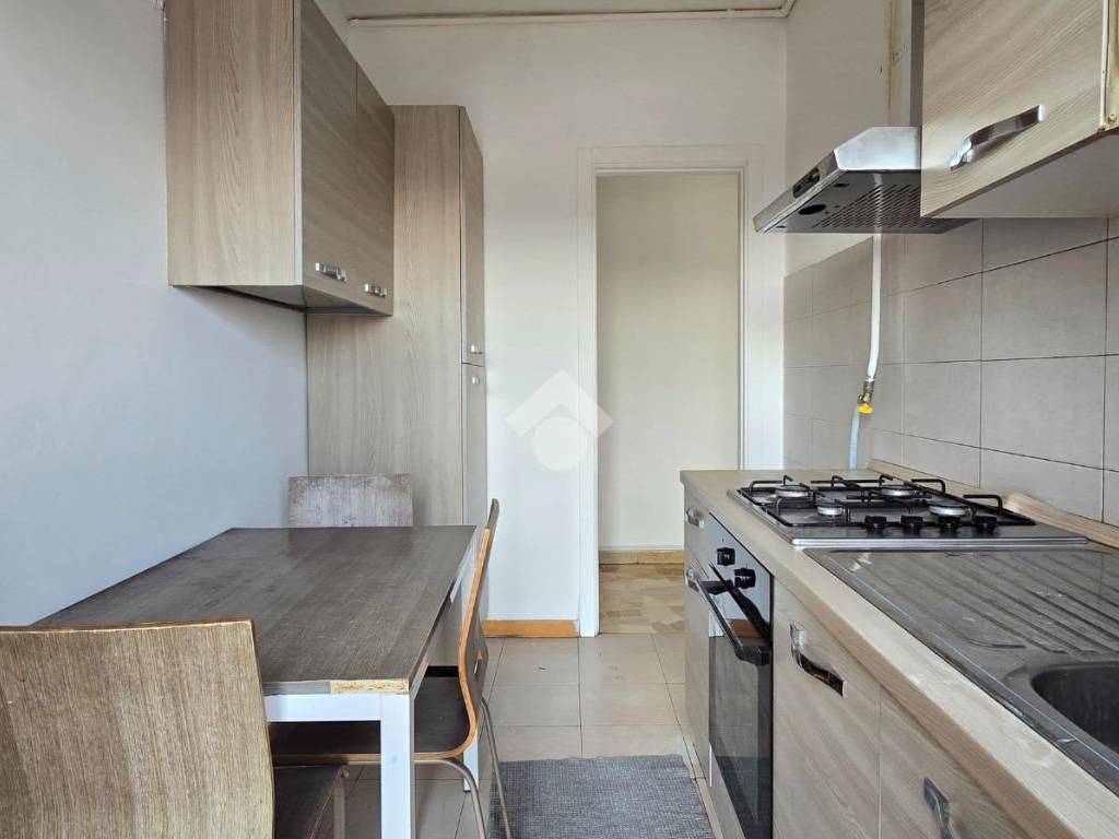 appartamento in vendita a Cinisello Balsamo in zona Robecco