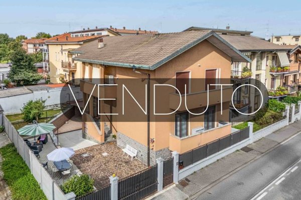 casa indipendente in vendita a Cinisello Balsamo