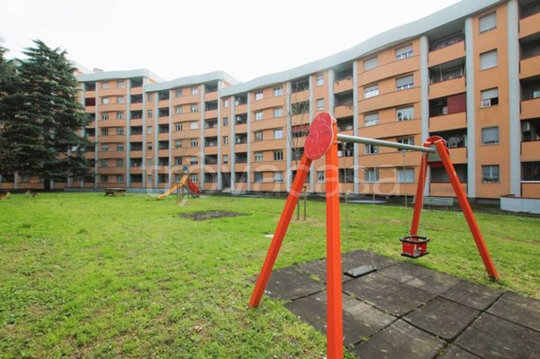 appartamento in vendita a Cinisello Balsamo in zona Campo dei Fiori