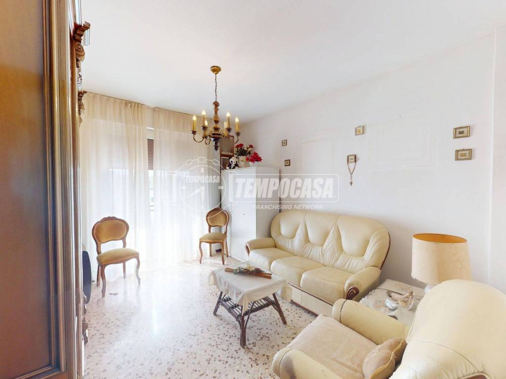 appartamento in vendita a Cinisello Balsamo in zona Robecco